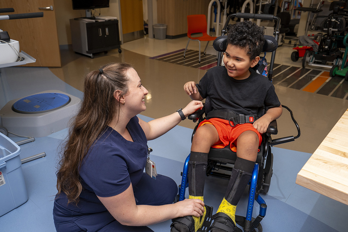CHKD Physical Therapist Works With Landon